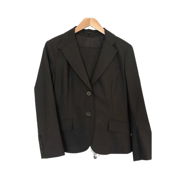 Brand New Brown Theory Suit - Picture 1 of 2
